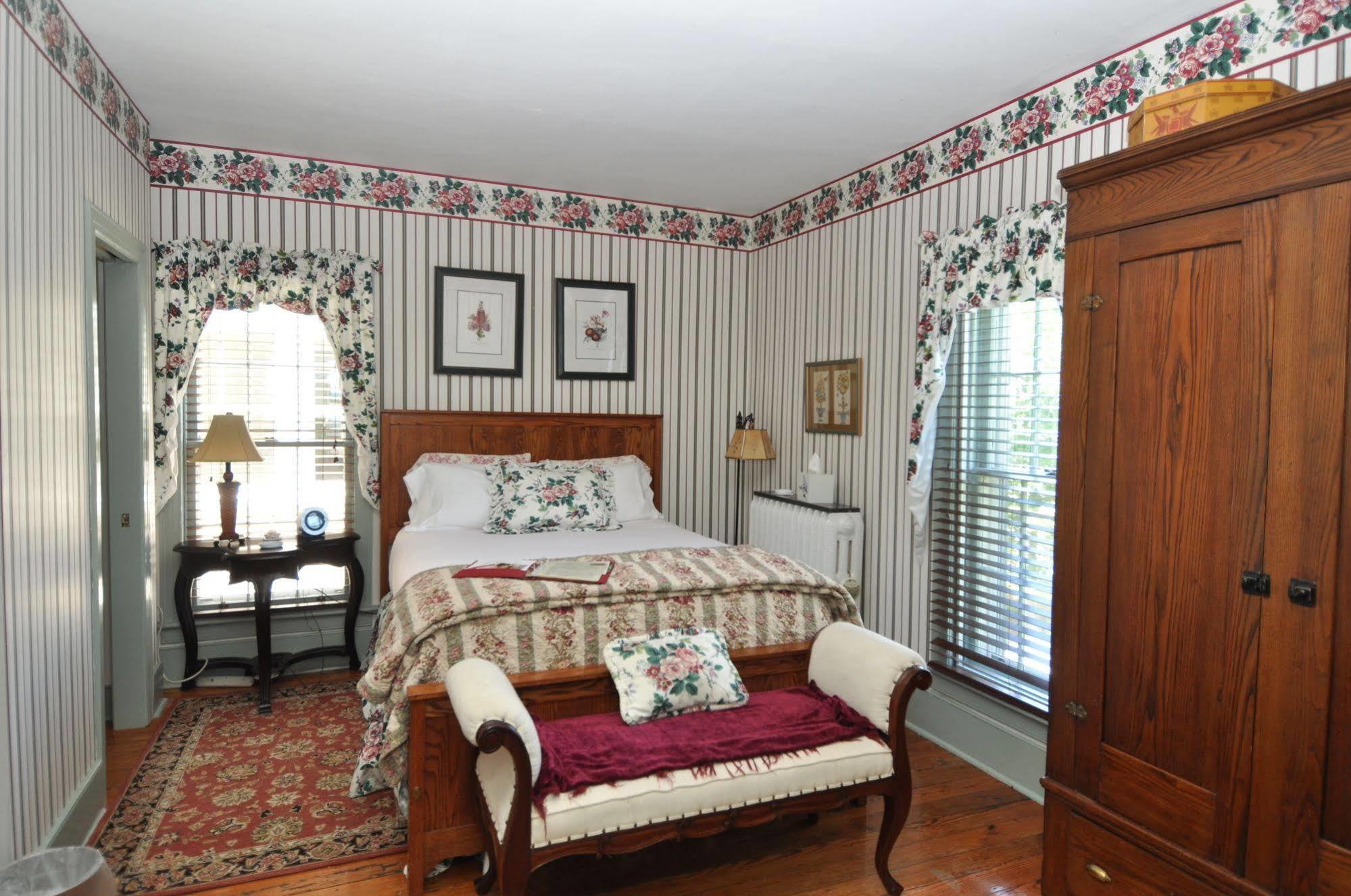شبردزتاون Thomas Shepherd Inn المظهر الخارجي الصورة