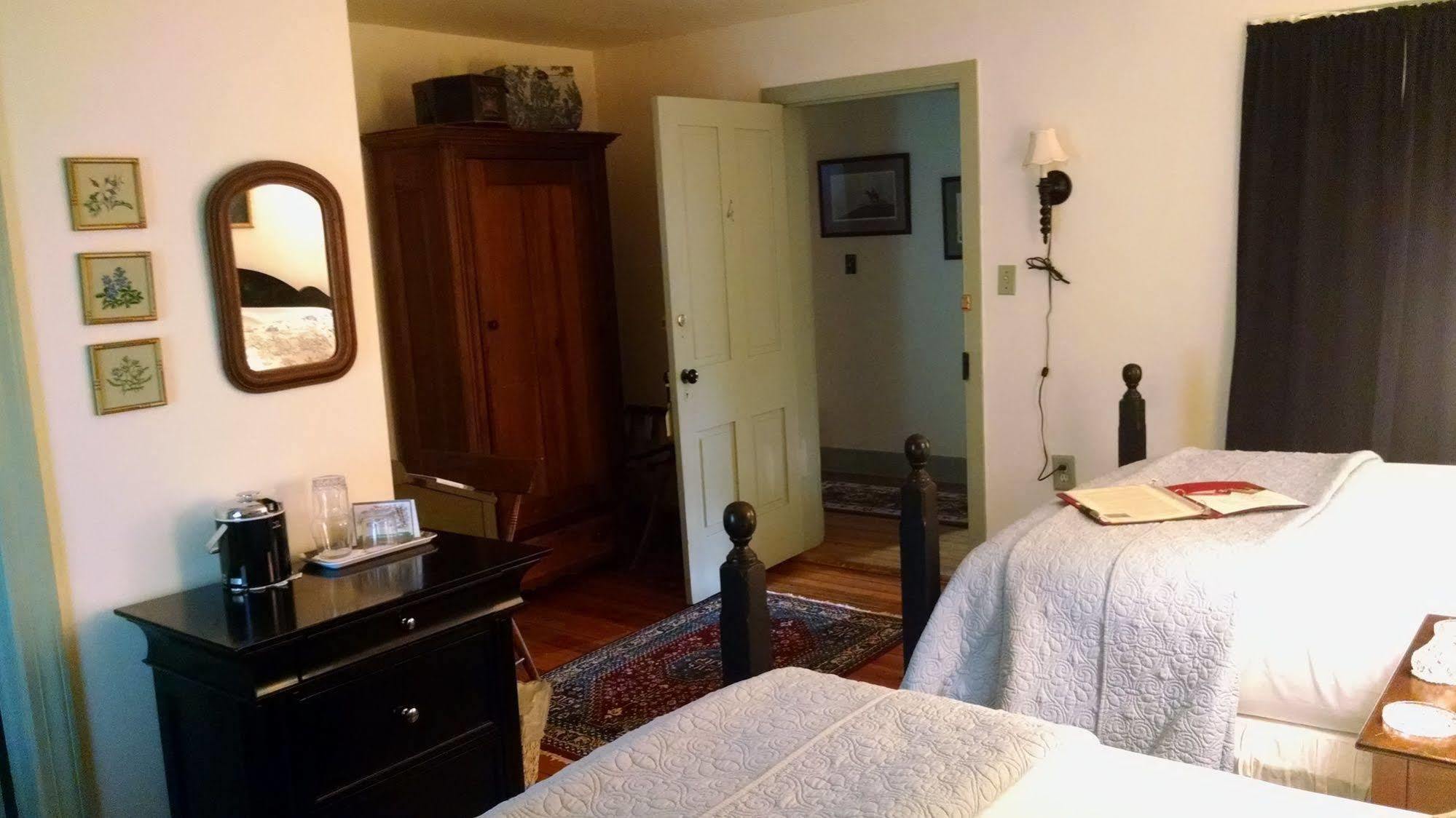 شبردزتاون Thomas Shepherd Inn المظهر الخارجي الصورة