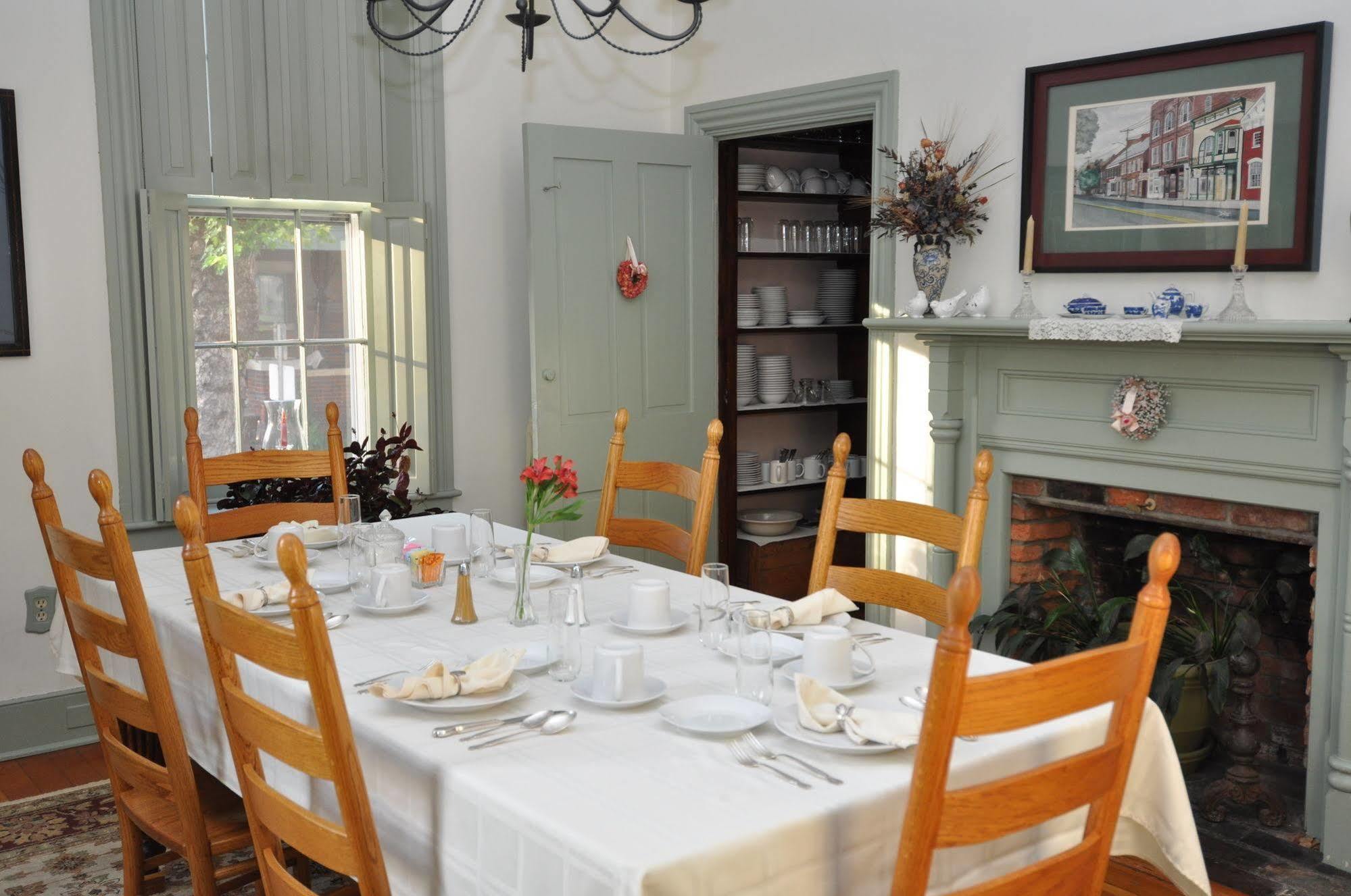 شبردزتاون Thomas Shepherd Inn المظهر الخارجي الصورة